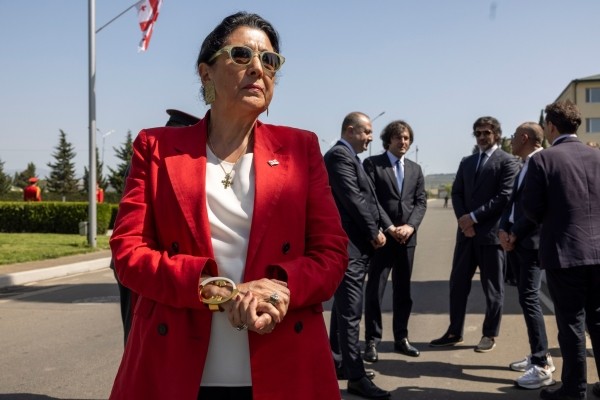 Премьер Грузии считает, что у иска президента против закона об иноагентах нет шансов Премьер Грузии считает, что у иска президента против закона об иноагентах нет шансов