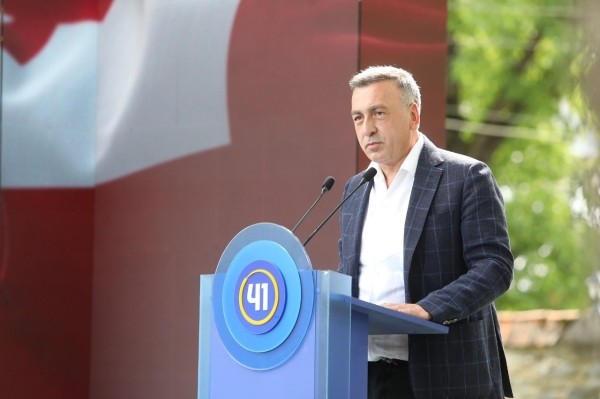 СМИ узнали о продаже акций Tesla депутатом «Грузинской мечты» Гочей Энукидзе СМИ узнали о продаже акций Tesla депутатом «Грузинской мечты» Гочей Энукидзе