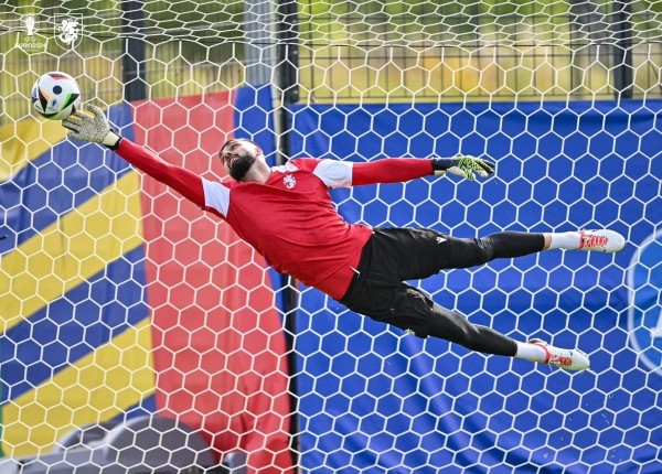 Голкипер Мамардашвили попал в десятку самых подорожавших футболистов по итогам Евро-2024