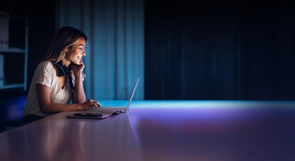 ASUS Vivobook S 15 Первый ИИ-ноутбук стандарта Copilot+: Что это значит?