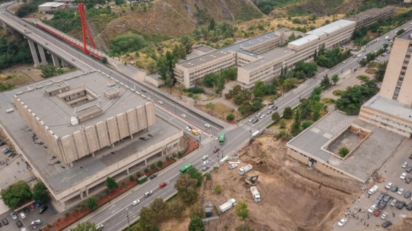 Cтроительство нового тоннеля началось в тбилисском районе Ваке Cтроительство нового тоннеля началось в тбилисском районе Ваке