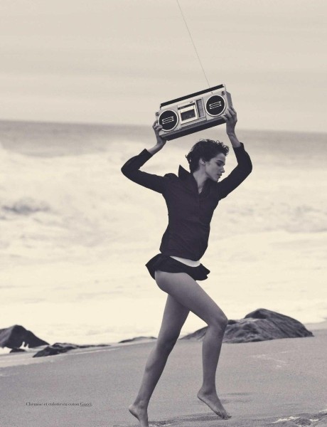 Романтичная фотосессия Матильды Гварлиани для французского издания Harper's Bazaar – очередной успех красавицы-модели Романтичная фотосессия Матильды Гварлиани для французского издания Harper's Bazaar – очередной успех красавицы-модели