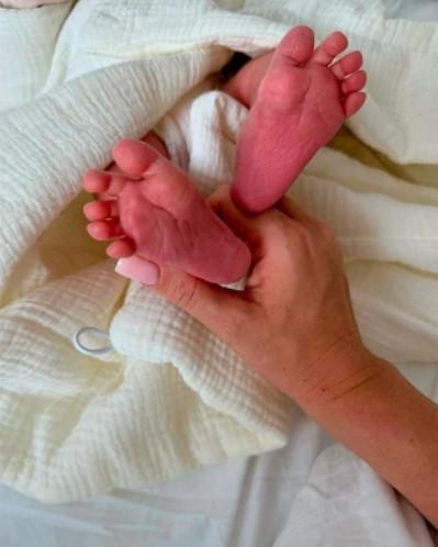 «Кета родила в элитном роддоме Москвы» — Топурия стала мамой третьего ребенка: как назвали новорожденную «Кета родила в элитном роддоме Москвы» — Топурия стала мамой третьего ребенка: как назвали новорожденную