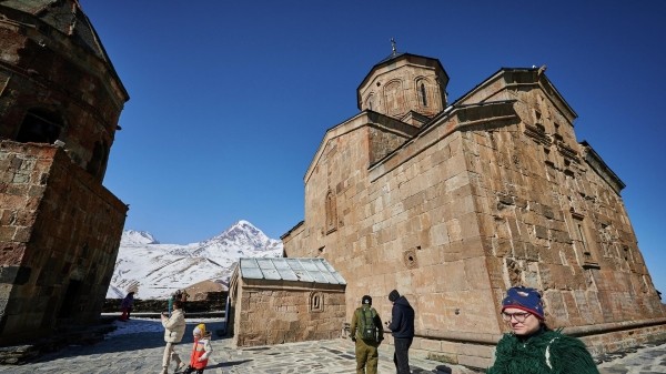 Контракт с ремонтной компанией по восстановлению Гергетской церкви в Казбеги расторгнут