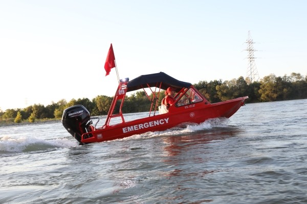Грузинским спасателям передали шесть новых скоростных катеров