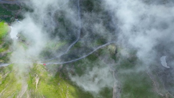 В Грузии потратят десятки миллионов лари, чтобы сделать дорогу в Тушетию безопаснее В Грузии потратят десятки миллионов лари, чтобы сделать дорогу в Тушетию безопаснее