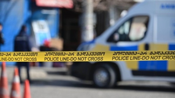 Задержан обвиняемый в нападении на курьера Glovo в Тбилиси