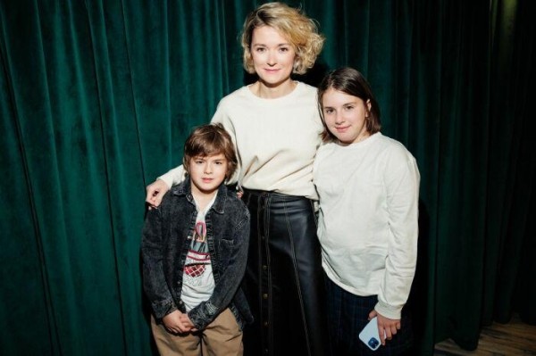 «Дочь Михалкова вышла замуж против воли отца, теперь же бывший муж-грузин увез сына в Тбилиси» - На кого похож Иван и что пишут СМИ «Дочь Михалкова вышла замуж против воли отца, теперь же бывший муж-грузин увез сына в Тбилиси» - На кого похож Иван и что пишут СМИ