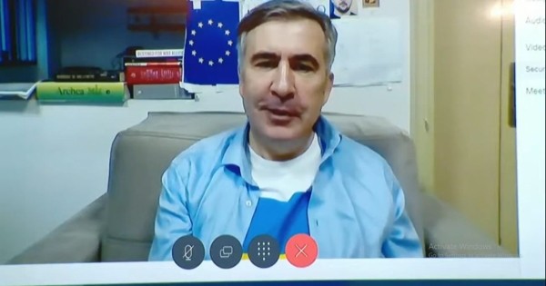«Правовой абсурд» – суд избрал заключение в качестве меры пресечения для Саакашвили