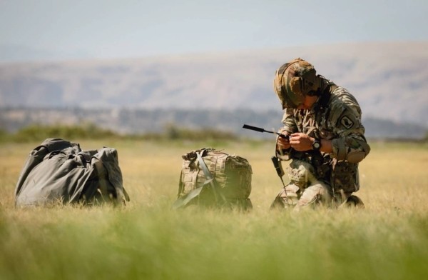 Пострадавший при возгорании танка грузинский военный скончался в больнице