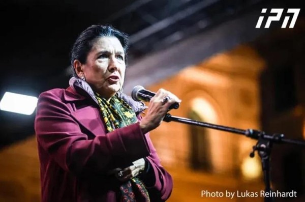 «Сегодня у меня родился внук – Габриэль! Наверное, все признак того, что наступает новое будущее и новая Грузия», - Саломе Зурабишвили «Сегодня у меня родился внук – Габриэль! Наверное, все признак того, что наступает новое будущее и новая Грузия», - Саломе Зурабишвили