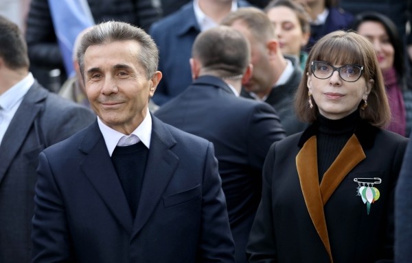 Шефу грузинской спецслужбы пришлось оправдываться из-за возможной прослушки супруги Иванишвили Шефу грузинской спецслужбы пришлось оправдываться из-за возможной прослушки супруги Иванишвили