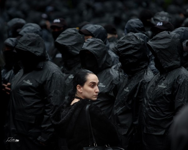 МВД Грузии уволило сотрудника, осудившего избиения демонстрантов спецназом МВД Грузии уволило сотрудника, осудившего избиения демонстрантов спецназом