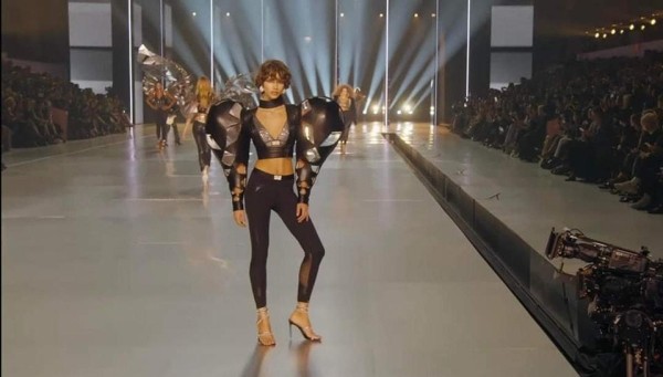 Матильда Гварлиани на шоу VS - исторические и волнующие кадры (фото/видео)