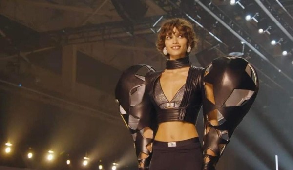 Матильда Гварлиани на шоу VS - исторические и волнующие кадры (фото/видео)