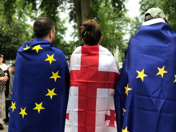 Гражданский марш «Грузия выбирает Евросоюз» пройдет в Тбилиси: в центр города пойдет пять колонн