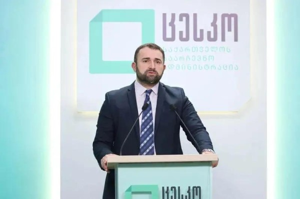 Дополнительные избирательные участки откроются в Нью-Йорке, Берлине, Барселоне, Риме, Афинах, Салониках и Париже