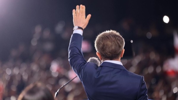 МВД Грузии призвало жителей Тбилиси воздержаться от поездок на автомобилях в среду из-за митинга