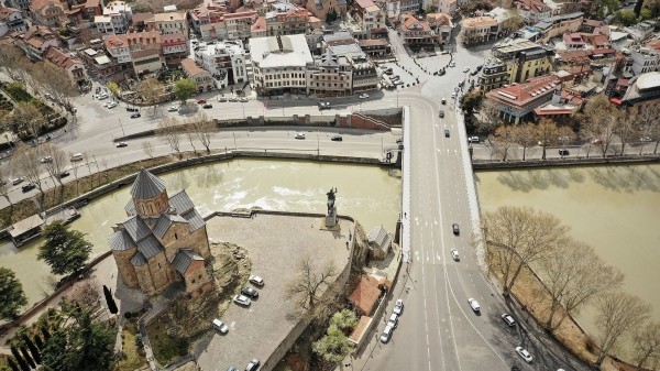 Мост Метехи в Тбилиси перекроют для автомобилистов 