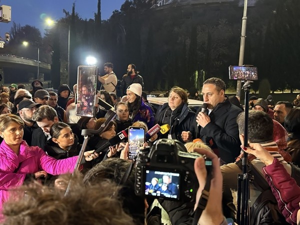 Оппозиция собирает масштабную акцию в Тбилиси параллельно первому заседанию парламента Оппозиция собирает масштабную акцию в Тбилиси параллельно первому заседанию парламента