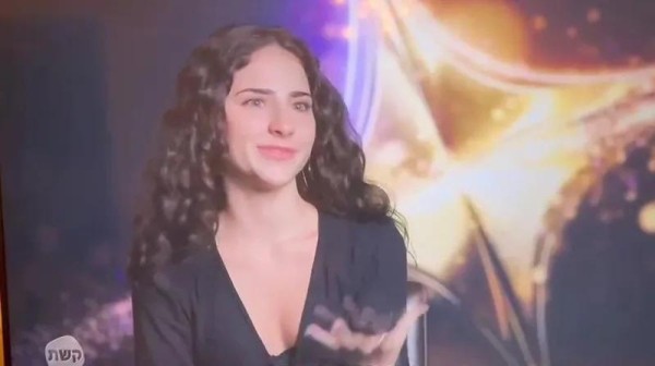 «Родители те, кто меня вырастили» — приемная девочка из Грузии, которая борется в Израиле за поездку на «Евровидение» «Родители те, кто меня вырастили» — приемная девочка из Грузии, которая борется в Израиле за поездку на «Евровидение»