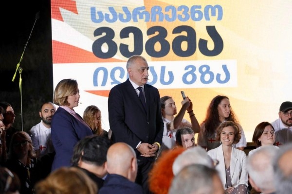 «Сильная Грузия» официально объявила, что откажется от своих мандатов в новом парламенте