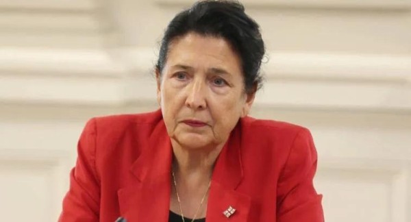 Саломе Зурабишвили - Нужно, чтобы в этой стране появилось новое поколение, новые политические силы, потому что очень скоро придет время новых выборов