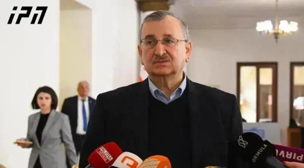 Роман Гоциридзе - Только за октябрь Нацбанк потерял валютные резервы в объеме 630 миллионов долларов Роман Гоциридзе - Только за октябрь Нацбанк потерял валютные резервы в объеме 630 миллионов долларов