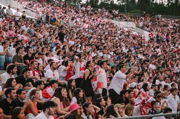 УЕФА оштрафовал Грузию за поведение болельщиков на матче против Албании в Тбилиси