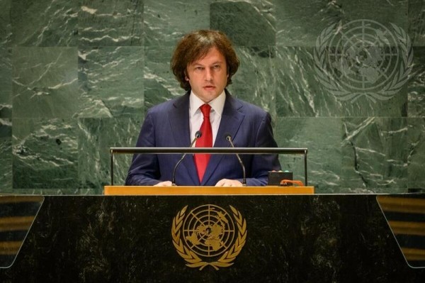 Никаких кризисов в Грузии нет — заявил премьер Кобахидзе