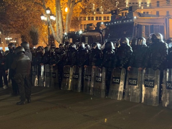 На акциях протеста в Тбилиси были задержаны 15 россиян — почти всех уже отпустили