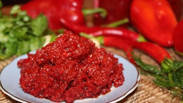 Что мы едим: в продуктах на рынках Грузии обнаружен запрещенный краситель