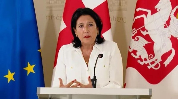 «Национальное согласие состоялось» - что заявила президент после встречи с представителями оппозиции