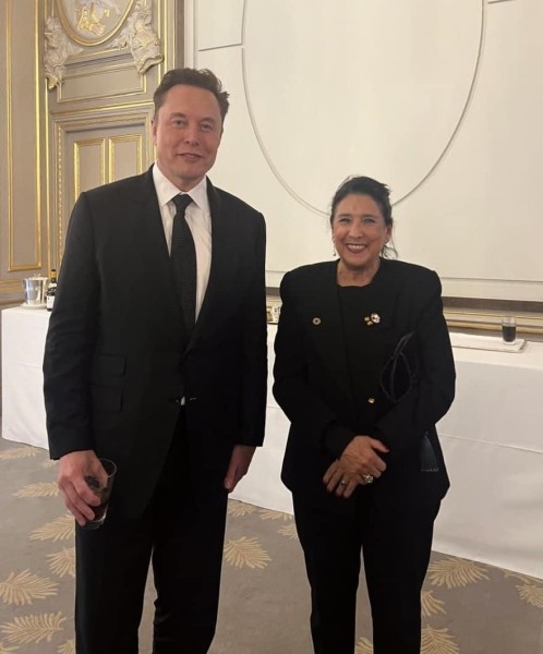 «В лице Дональда Трампа у грузинского народа есть друг» - поездка Саломе Зурабишвили во Францию: встреча с Трампом, Макроном, Мелони и Маском: что пишет президент? (фото/видео) «В лице Дональда Трампа у грузинского народа есть друг» - поездка Саломе Зурабишвили во Францию: встреча с Трампом, Макроном, Мелони и Маском: что пишет президент? (фото/видео)