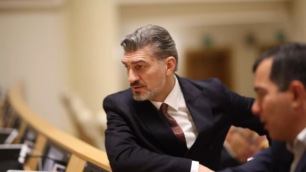 Кавелашвили готовится вступить в должность, протестующие – показать ему «красную карточку»