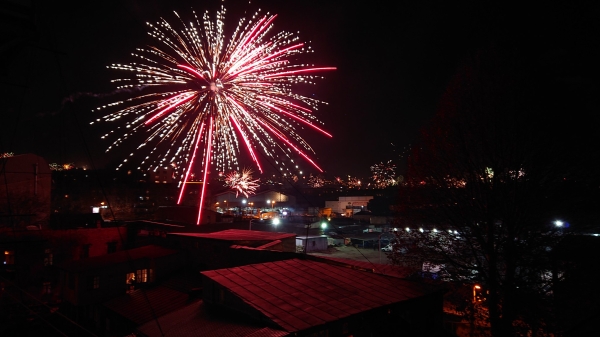 Обнародованы цифры по пострадавшим от пиротехники в Грузии в новогоднюю ночь Обнародованы цифры по пострадавшим от пиротехники в Грузии в новогоднюю ночь