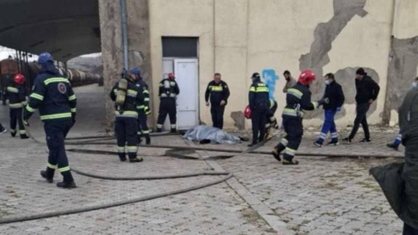 Один человек погиб при пожаре на вокзале в Гори Один человек погиб при пожаре на вокзале в Гори