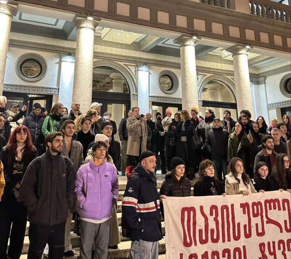 «Новый театр» предъявил ультиматум «Грузинской мечте», требуя освобождения своего актера «Новый театр» предъявил ультиматум «Грузинской мечте», требуя освобождения своего актера