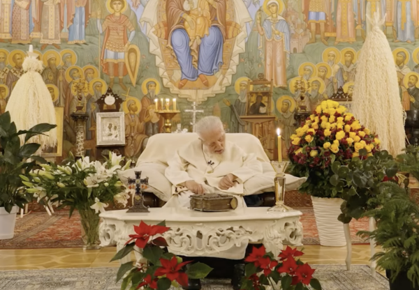 Патриархию заподозрили в фабрикации новогоднего обращения Илии Второго Патриархию заподозрили в фабрикации новогоднего обращения Илии Второго