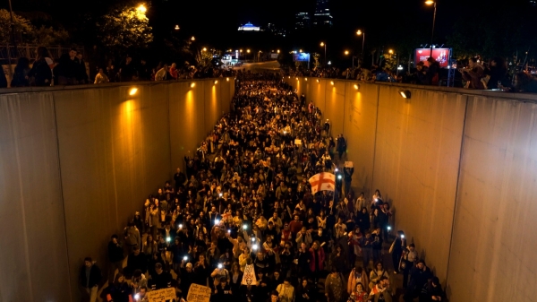 Документальное кино про тбилисские протесты покажут на кинофестивале в Берлине Документальное кино про тбилисские протесты покажут на кинофестивале в Берлине