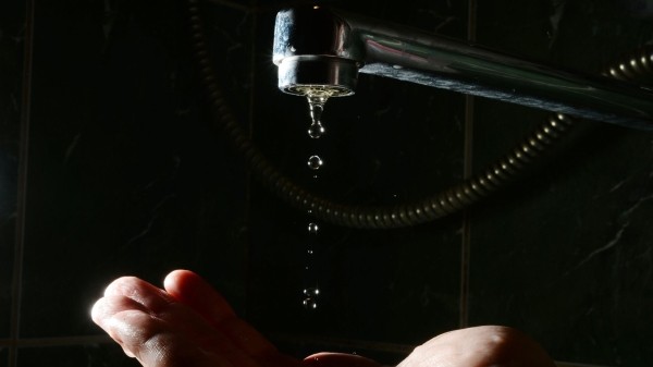 Почему в Грузии отключают воду? Энергоомбудсмен назвал причины Почему в Грузии отключают воду? Энергоомбудсмен назвал причины