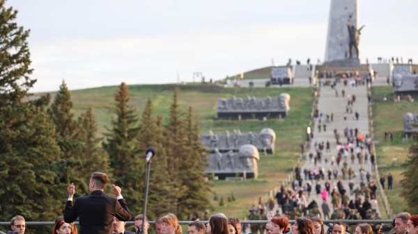 Грузинские политики и журналисты посетили Донбасс