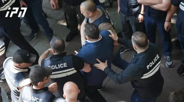 Георгий Вашадзе задержан - ситуация у офиса партии