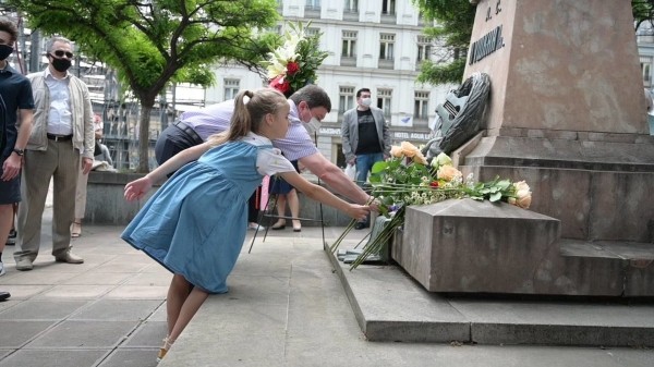 В Тбилиси отметили 226-летие со дня рождения Пушкина