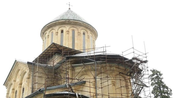 Власти Грузии выделили дополнительные средства на ремонт уникального монастыря