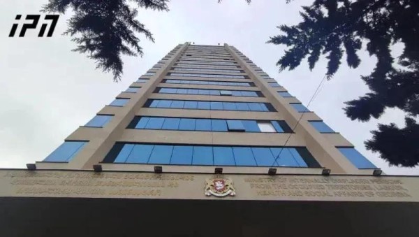 С сегодняшнего дня программа заместительного лечения опиоидной зависимости полностью переходит под управление государства С сегодняшнего дня программа заместительного лечения опиоидной зависимости полностью переходит под управление государства