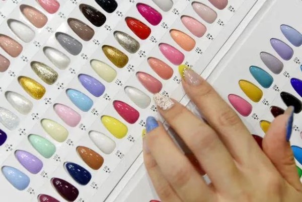 Евросоюз запретил TPO - основной ингредиент гель-лаков, и призвал салоны избавиться от этой продукции Евросоюз запретил TPO - основной ингредиент гель-лаков, и призвал салоны избавиться от этой продукции