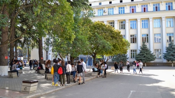 Мэрия Тбилиси приступила к приему заявок на финансирование обучения студентов