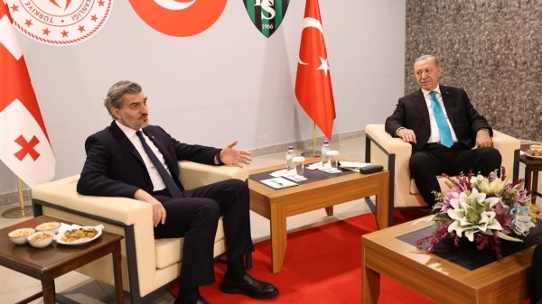 Встреча президентов Грузии и Турции состоялась после футбольного матча сборных Встреча президентов Грузии и Турции состоялась после футбольного матча сборных