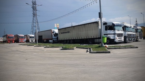 Сколько заработала Грузия на транзите фур – новые данные